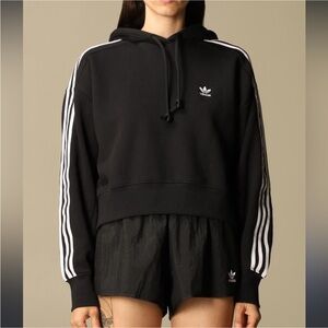 🩷FIRM PRICE🩷 Adidas Original Cropped Hoodie